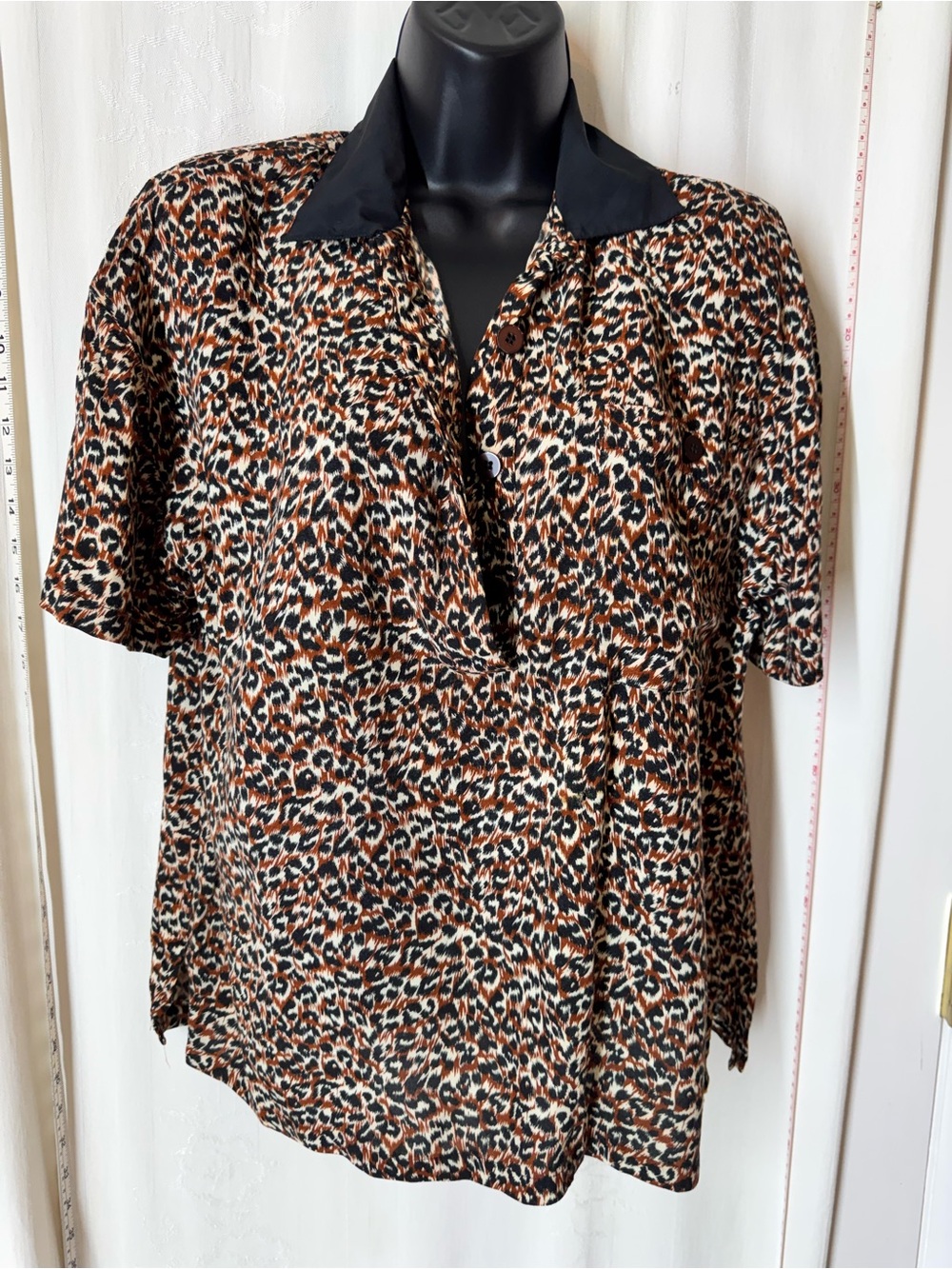 Vintage Regina Porter Women's Cheetah Print Blouse